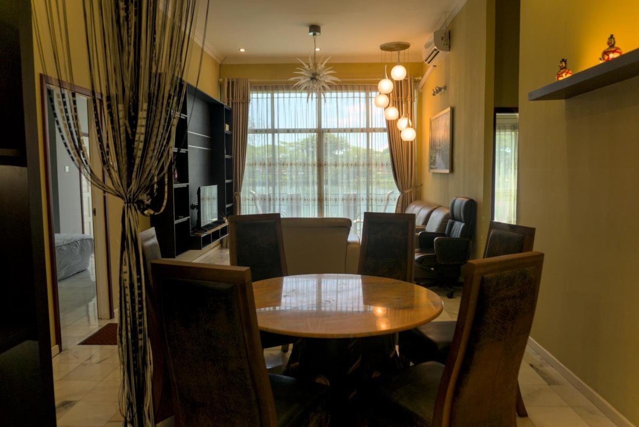 The Leaf Homestay Lutong エクステリア 写真