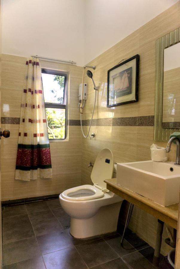 The Leaf Homestay Lutong エクステリア 写真